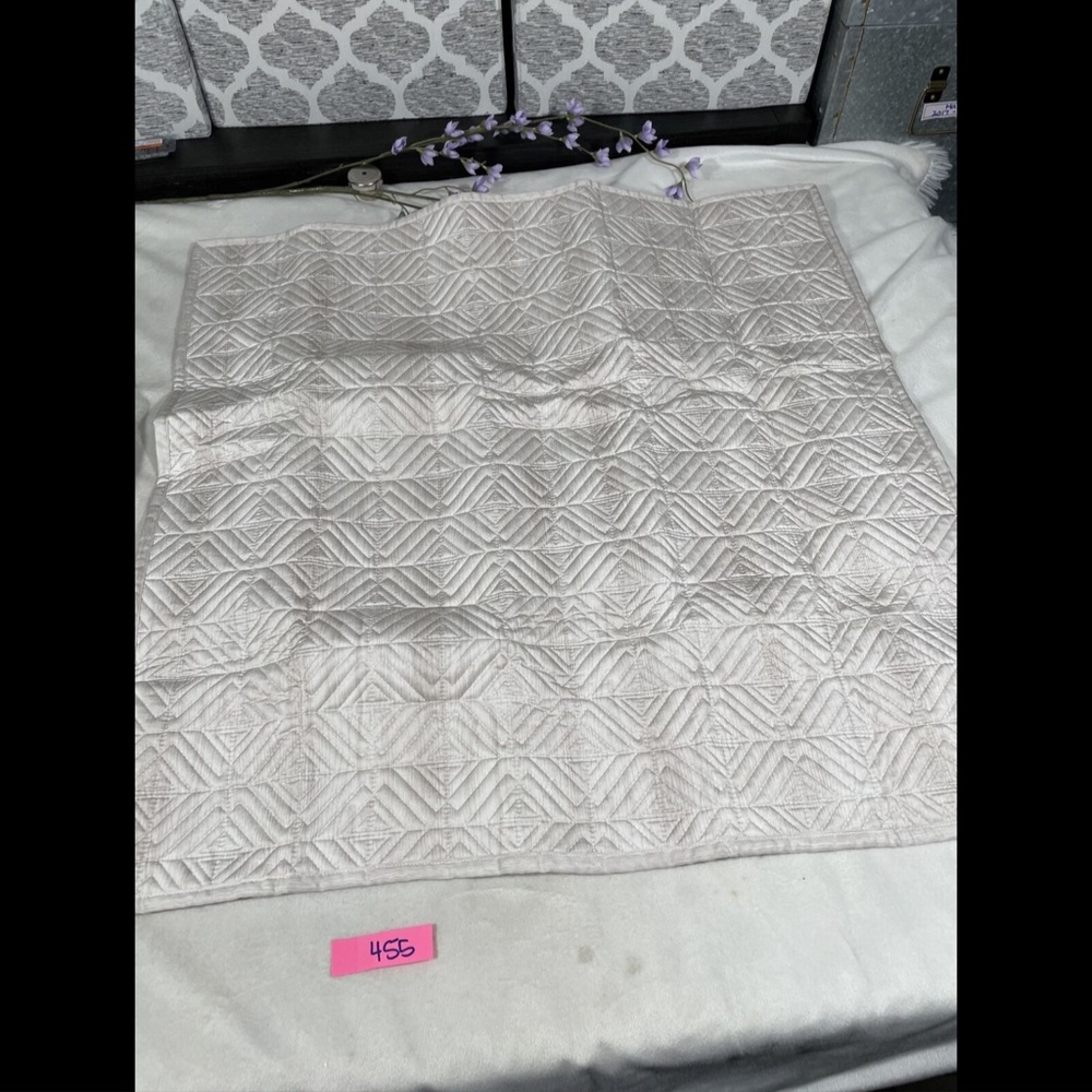 NIB Hotel Collection Woodrose Quilted (1 ) Euro European‎ Pillow Sham - Picture 5 of 12
